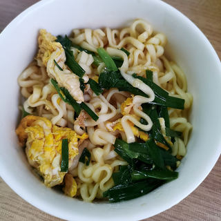 香葱鸡蛋拌面