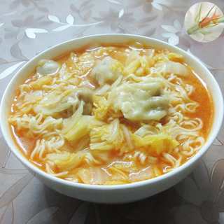 大白菜馄饨波纹面