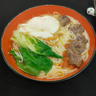 牛肉鳞虾鸡蛋面