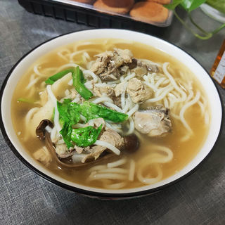 香菇鸡汤面