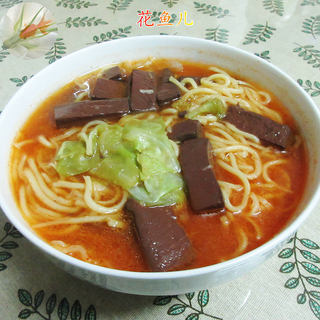 圆白菜鸭血车仔面