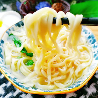 手擀鸡蛋面