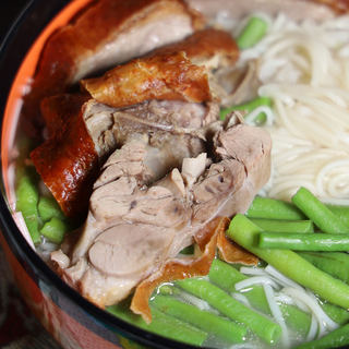 熟鸭肉豆角煮面条