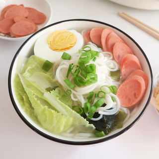 菜芯火腿鸡蛋汤面