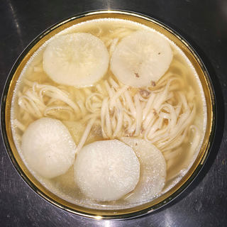 白萝卜牛肉汤面