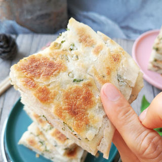 莜麦葱花发面饼