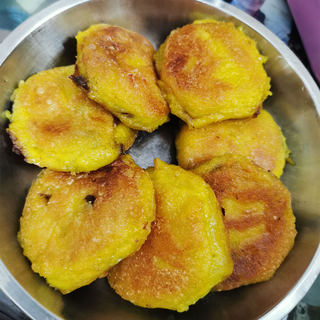南瓜豆沙饼