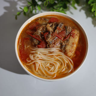 带鱼煮面