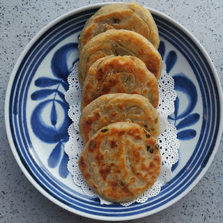 烫面葱油饼