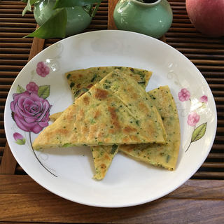 西兰花鸡蛋烙饼