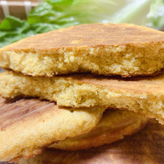 玉米豆面贴饼子