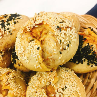 芝麻烤饼