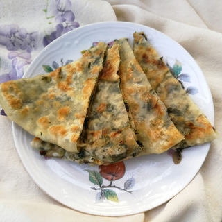 猪肉萌菜豆腐麦饼
