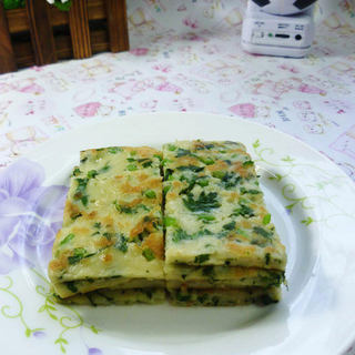 鸡蛋茼蒿煎饼