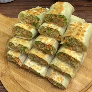 胡萝卜土豆丝卷饼