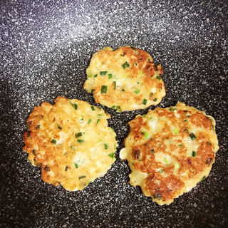 煎萝卜小肉饼