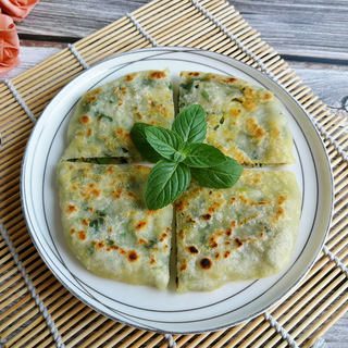 猪肉荠菜馅饼