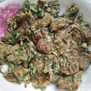 香椿鸡蛋饼