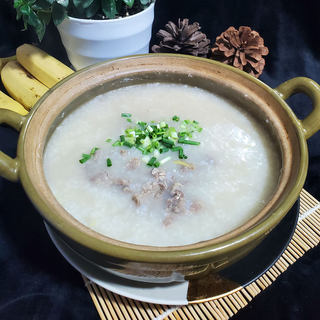 砂锅牛肉粥