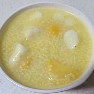 蔓菁山药小米粥