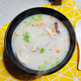 鸡蓉香菇粥