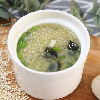 藜麦皮蛋粥