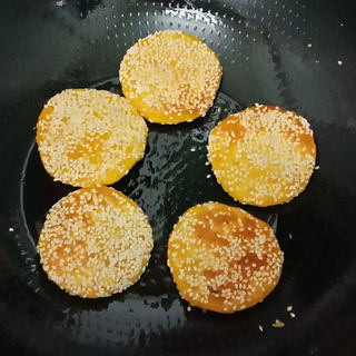 芝麻南瓜饼