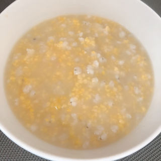 玉米渣高粱米粥