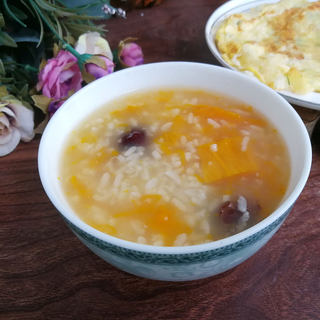 阴米南瓜红枣粥