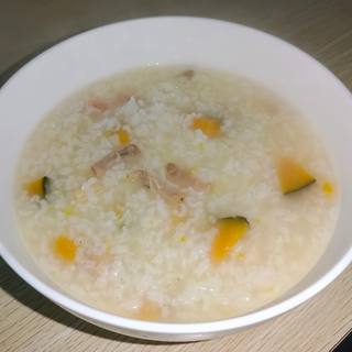 沙虫干贝南瓜粥