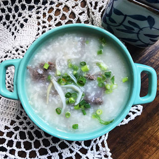 银鱼牛肉粥