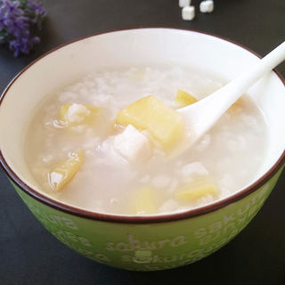 茯苓苹果粥