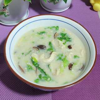 生菜鸡丝香菇燕麦粥