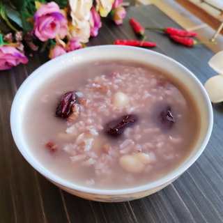 赤豆扁豆红枣粥