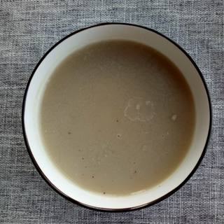 红枣银耳燕麦米糊