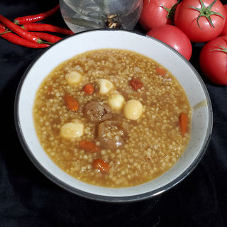 桂圆莲子黑糖小米粥