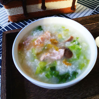 香菇肉片青菜粥