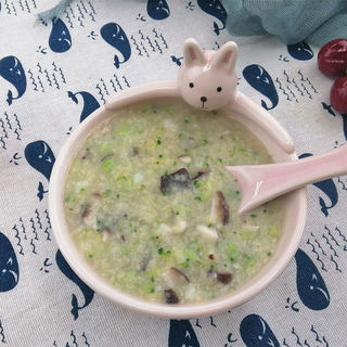 银鳕鱼杂蔬小米粥