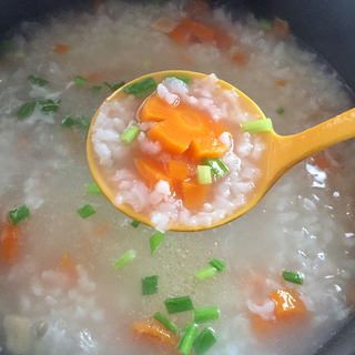 胡萝卜瑶柱龙骨粥