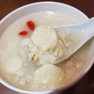 山药枸杞薏米粥