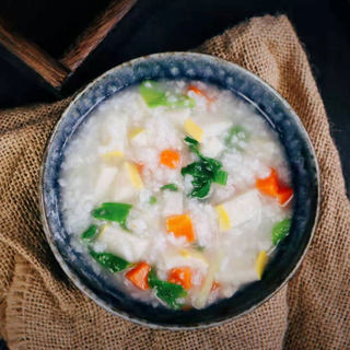 鱼糕鲜稀饭