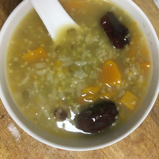 南瓜绿豆粥
