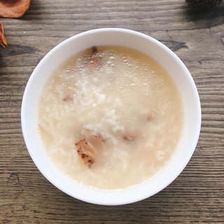 骨汤香菇粥