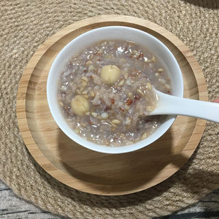莲子杂粮粥
