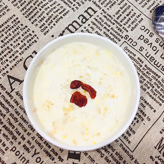 牛奶燕麦粥（适合想瘦身的人群）