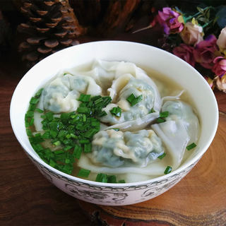 荠菜笋肉大馄饨
