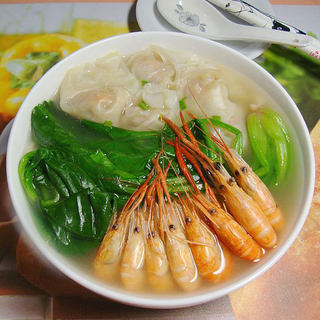鲜香味美-----【上汤鲜虾馄饨面】