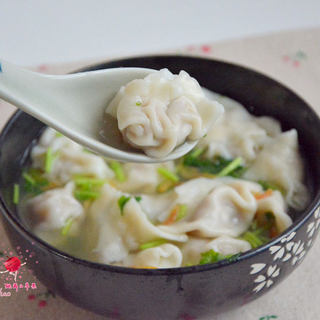 牛肉包菜馄饨