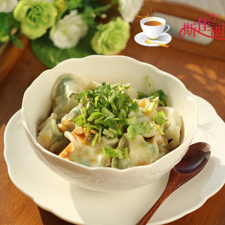 红油荠菜馄饨