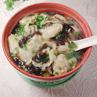 鲜香味美-------【芫荽鲜肉馄饨】